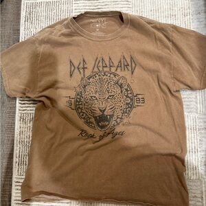Def Leppard Graphic T-Shirt